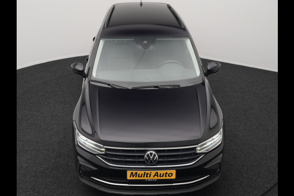 Volkswagen Tiguan eHybrid Life Edition Plug In Hybrid 245pk PHEV | Adaptive Cruise | Verwarmde Stoelen & Stuur | Lane Assist | Virtual | Navigatie | DAB |