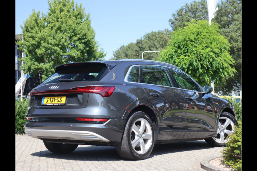 Audi e-tron 50 quattro Business edition Plus 71 kWh / Panoramadak / Sportstoelen