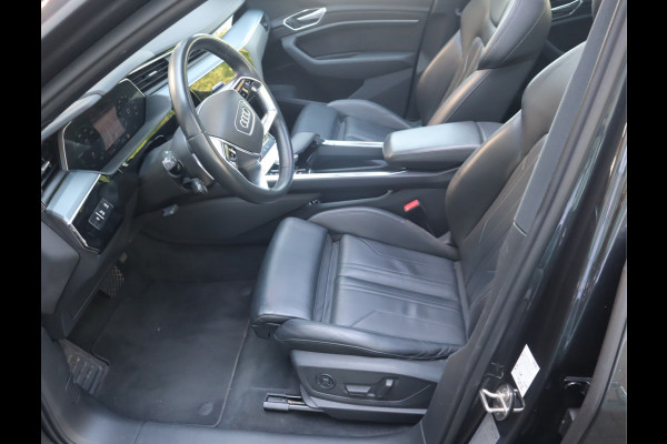 Audi e-tron 50 quattro Business edition Plus 71 kWh / Panoramadak / Sportstoelen