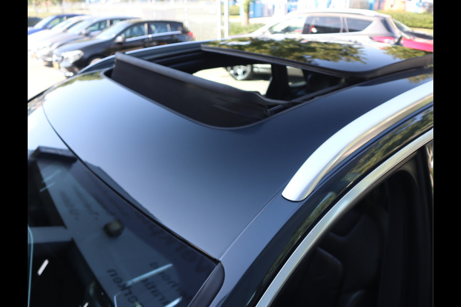 Audi e-tron 50 quattro Business edition Plus 71 kWh / Panoramadak / Sportstoelen