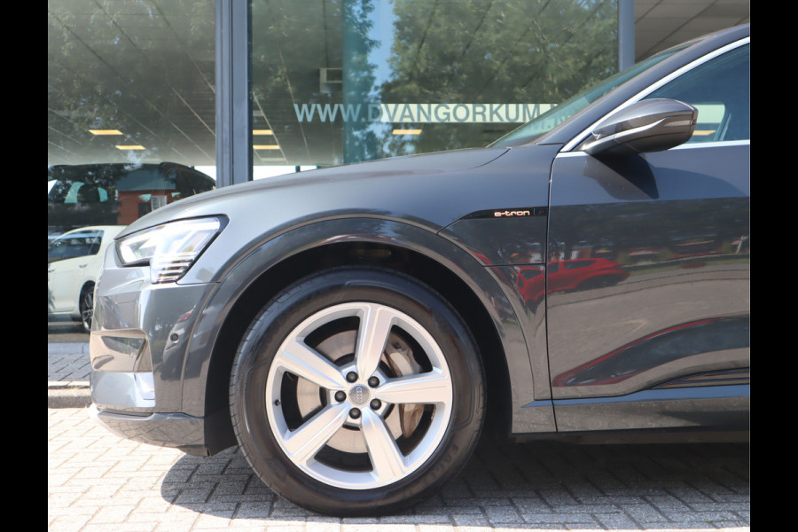 Audi e-tron 50 quattro Business edition Plus 71 kWh / Panoramadak / Sportstoelen
