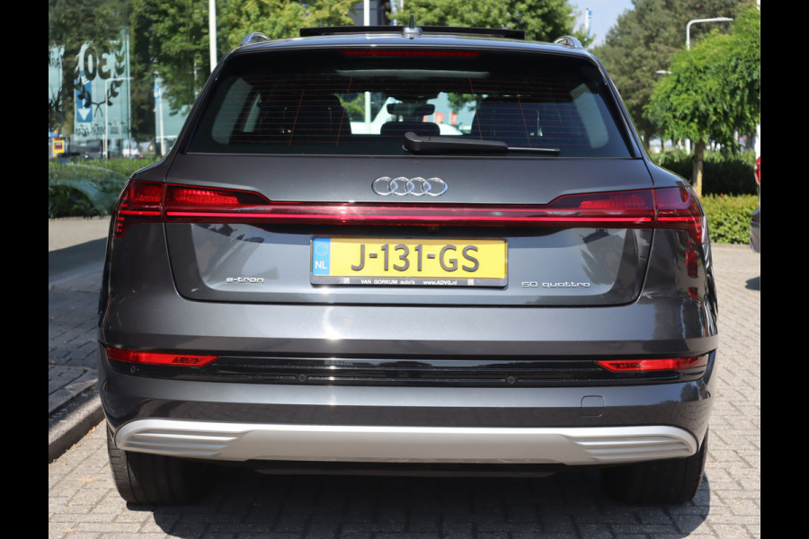 Audi e-tron 50 quattro Business edition Plus 71 kWh / Panoramadak / Sportstoelen