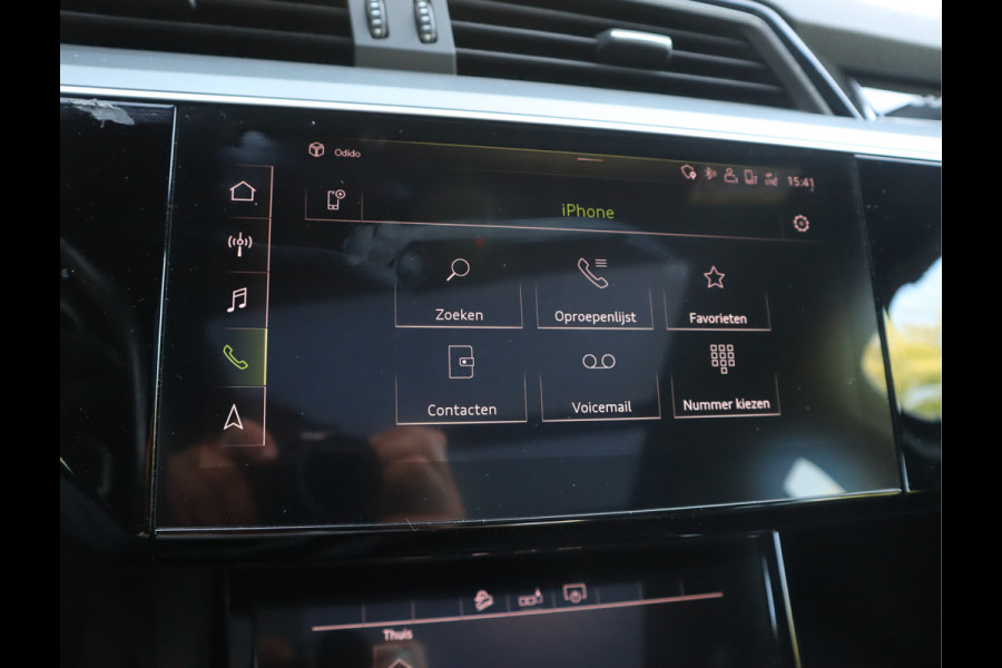 Audi e-tron 50 quattro Business edition Plus 71 kWh / Panoramadak / Sportstoelen