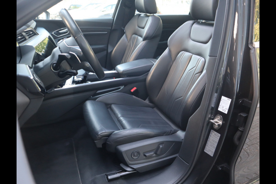 Audi e-tron 50 quattro Business edition Plus 71 kWh / Panoramadak / Sportstoelen