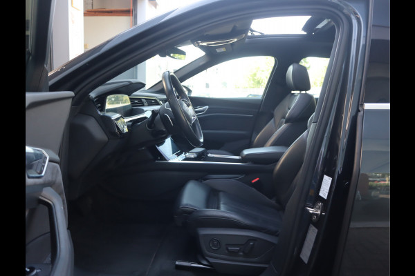 Audi e-tron 50 quattro Business edition Plus 71 kWh / Panoramadak / Sportstoelen