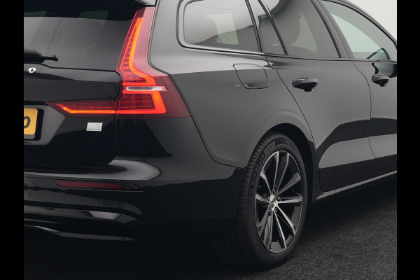 Volvo V60 T6 Plus Dark AWD Plug In Hybrid 340pk Dealer O.H PHEV | Trekhaak Af Fabriek | Adaptive Cruise | Camera | Lederen Sportstoelen Memory & Verwarmd | Google Assistant & Maps | Apple Carplay | Pilot Assist | Blis | Virtual | Navigatie | DAB |