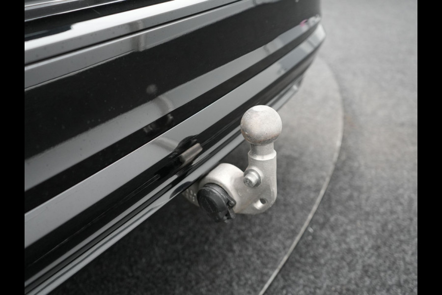 Volvo V60 T6 Plus Dark AWD Plug In Hybrid 340pk Dealer O.H PHEV | Trekhaak Af Fabriek | Adaptive Cruise | Camera | Lederen Sportstoelen Memory & Verwarmd | Google Assistant & Maps | Apple Carplay | Pilot Assist | Blis | Virtual | Navigatie | DAB |