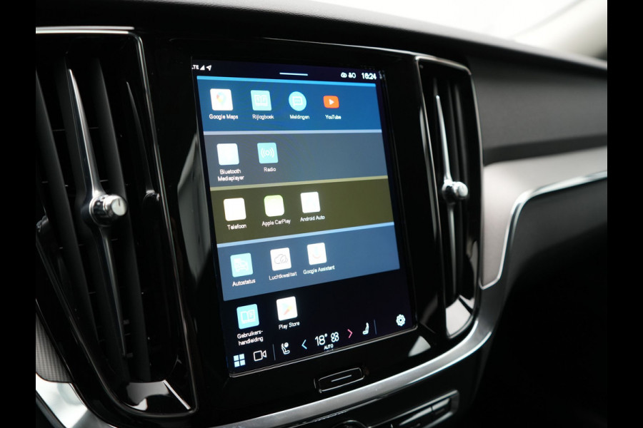 Volvo V60 T6 Plus Dark AWD Plug In Hybrid 340pk Dealer O.H PHEV | Trekhaak Af Fabriek | Adaptive Cruise | Camera | Lederen Sportstoelen Memory & Verwarmd | Google Assistant & Maps | Apple Carplay | Pilot Assist | Blis | Virtual | Navigatie | DAB |