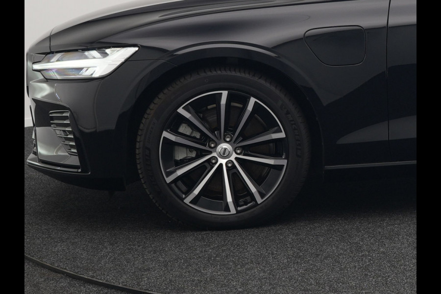 Volvo V60 T6 Plus Dark AWD Plug In Hybrid 340pk Dealer O.H PHEV | Trekhaak Af Fabriek | Adaptive Cruise | Camera | Lederen Sportstoelen Memory & Verwarmd | Google Assistant & Maps | Apple Carplay | Pilot Assist | Blis | Virtual | Navigatie | DAB |