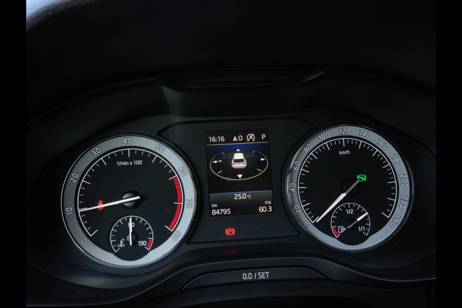Škoda Kodiaq 1.5 TSI Business Edition | Navigatie | DAB | Adaptive Cruise | Stoelverwarming