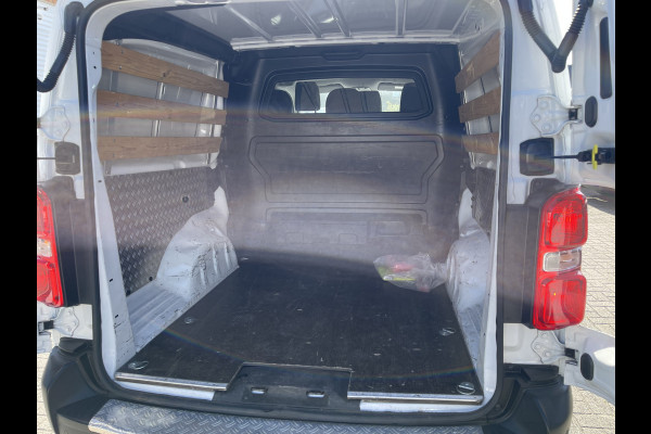 Opel Vivaro 2.0 CDTI 122pk L3H1 DC 6 persoons Edition / vaste prijs rijklaar € 20.950 ex btw / lease vanaf € 342 / euro 6 / bpm vrij / airco / cruise / navi / dubbele schuifdeur !
