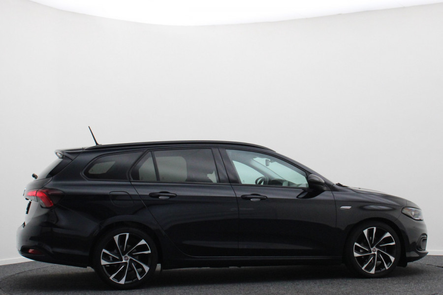 Fiat Tipo Stationwagon 1.4 T-Jet 16v S-Design Xenon, Camera, Apple Carplay, ACC, Climate, PDC, 18"