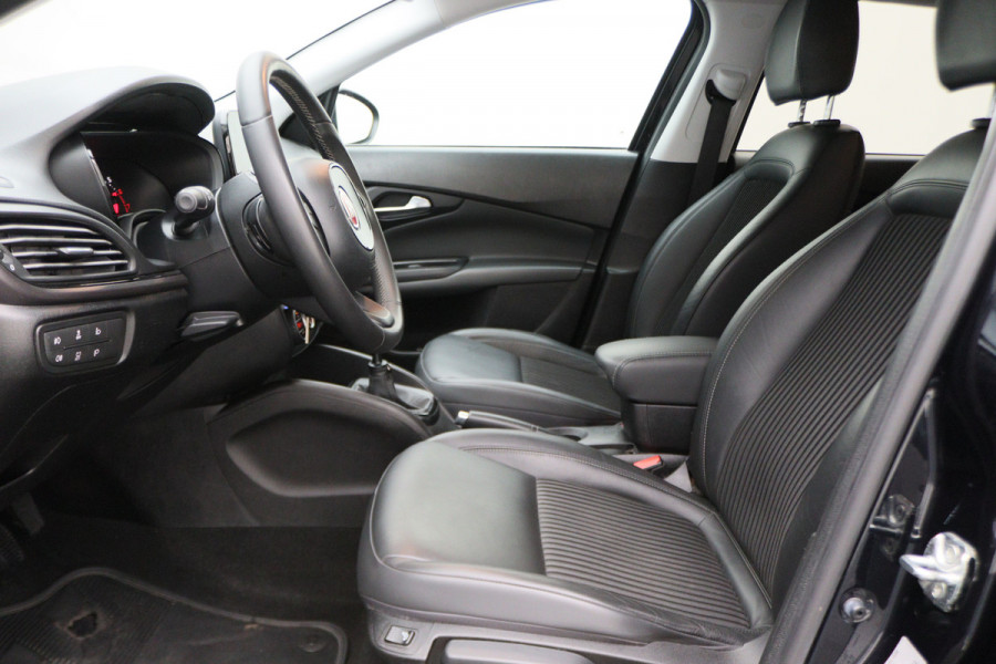 Fiat Tipo Stationwagon 1.4 T-Jet 16v S-Design Xenon, Camera, Apple Carplay, ACC, Climate, PDC, 18"