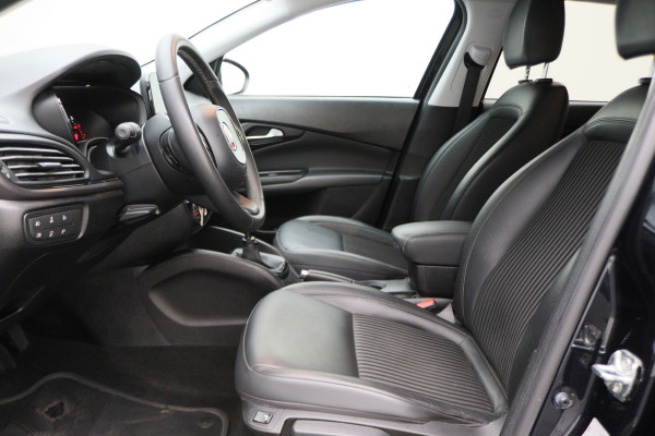 Fiat Tipo Stationwagon 1.4 T-Jet 16v S-Design Xenon, Camera, Apple Carplay, ACC, Climate, PDC, 18"
