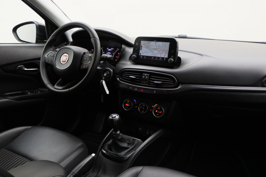 Fiat Tipo Stationwagon 1.4 T-Jet 16v S-Design Xenon, Camera, Apple Carplay, ACC, Climate, PDC, 18"