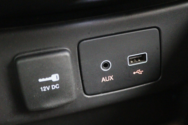 Fiat Tipo Stationwagon 1.4 T-Jet 16v S-Design Xenon, Camera, Apple Carplay, ACC, Climate, PDC, 18"