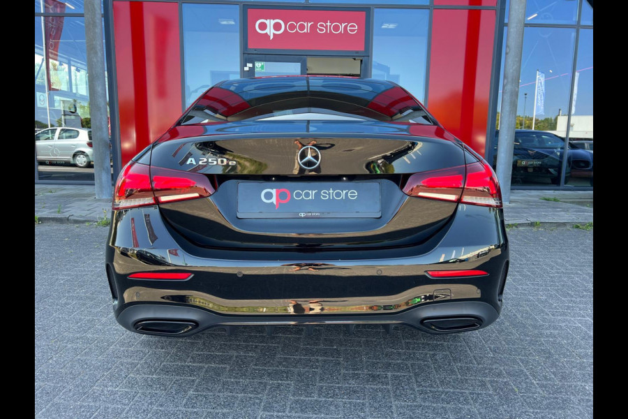 Mercedes-Benz A-Klasse 250 e Business Solution AMG Limited
