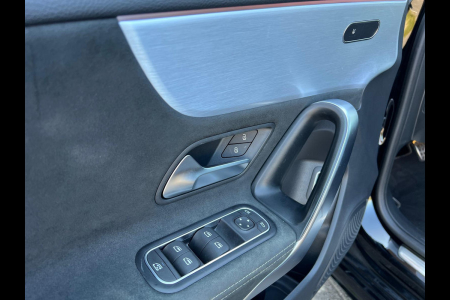 Mercedes-Benz A-Klasse 250 e Business Solution AMG Limited