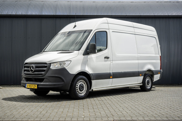 Mercedes-Benz Sprinter 311CDI L2H2 | CarPlay | Climate | Camera | Inrichting | Omvormer | Oprijplaat | Euro 6