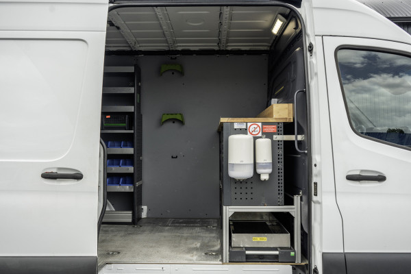 Mercedes-Benz Sprinter 311CDI L2H2 | CarPlay | Climate | Camera | Inrichting | Omvormer | Oprijplaat | Euro 6