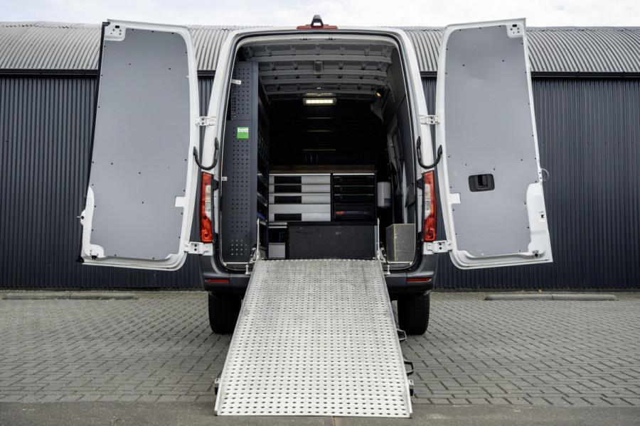 Mercedes-Benz Sprinter 311CDI L2H2 | CarPlay | Climate | Camera | Inrichting | Omvormer | Oprijplaat | Euro 6