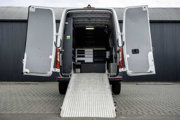 Mercedes-Benz Sprinter 311CDI L2H2 | CarPlay | Climate | Camera | Inrichting | Omvormer | Oprijplaat | Euro 6