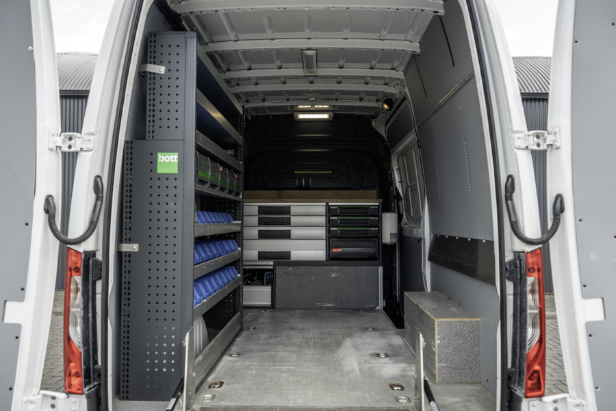 Mercedes-Benz Sprinter 311CDI L2H2 | CarPlay | Climate | Camera | Inrichting | Omvormer | Oprijplaat | Euro 6