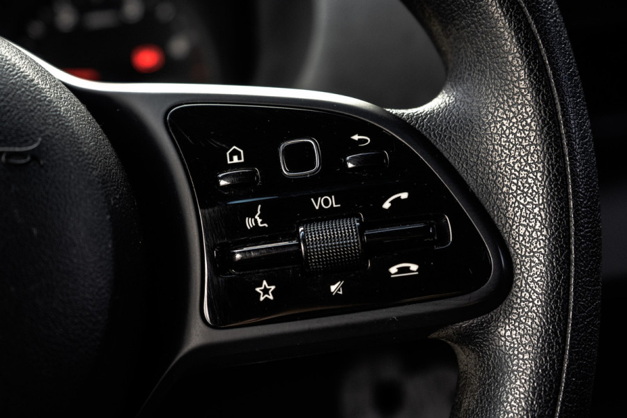 Mercedes-Benz Sprinter 311CDI L2H2 | CarPlay | Climate | Camera | Inrichting | Omvormer | Oprijplaat | Euro 6