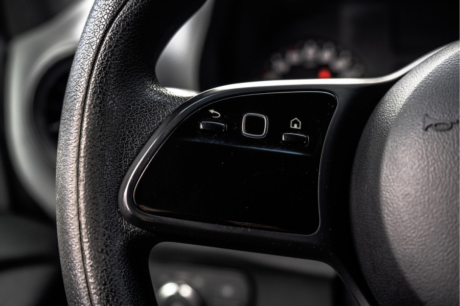 Mercedes-Benz Sprinter 311CDI L2H2 | CarPlay | Climate | Camera | Inrichting | Omvormer | Oprijplaat | Euro 6