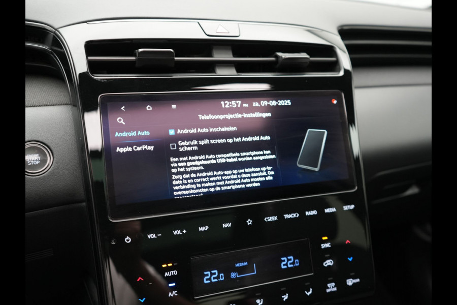 Hyundai Tucson 1.6 T-GDI N Line Sky 4WD Plug In Hybrid 265pk PHEV | Panodak | Alcantara Sportstoelen Memory & Ventilatie | Adaptive Cruise | Camera | Keyless | Krell Premium Sound | Apple Carplay | 19"L.M | Stuurverwarming |