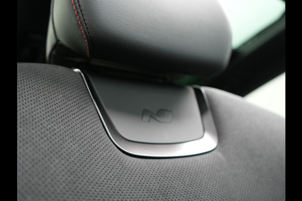 Hyundai Tucson 1.6 T-GDI N Line Sky 4WD Plug In Hybrid 265pk PHEV | Panodak | Alcantara Sportstoelen Memory & Ventilatie | Adaptive Cruise | Camera | Keyless | Krell Premium Sound | Apple Carplay | 19"L.M | Stuurverwarming |