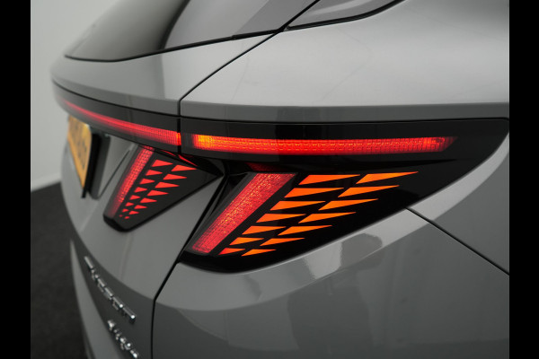 Hyundai Tucson 1.6 T-GDI N Line Sky 4WD Plug In Hybrid 265pk PHEV | Panodak | Alcantara Sportstoelen Memory & Ventilatie | Adaptive Cruise | Camera | Keyless | Krell Premium Sound | Apple Carplay | 19"L.M | Stuurverwarming |