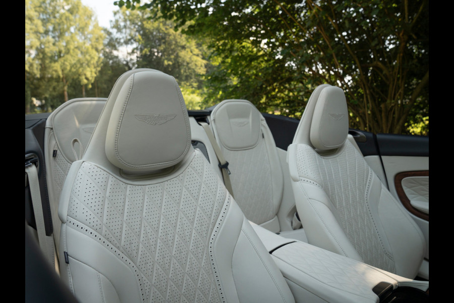 Aston Martin DB12 Volante 4.0 V8 | Ultramarine | B&W audio | Subliem!