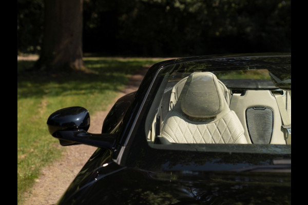 Aston Martin DB12 Volante 4.0 V8 | Ultramarine | B&W audio | Subliem!