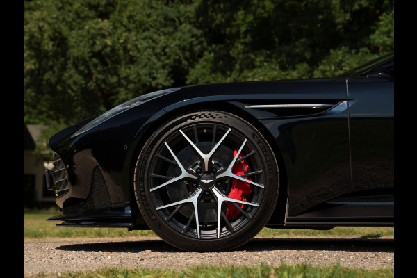 Aston Martin DB12 Volante 4.0 V8 | Ultramarine | B&W audio | Subliem!