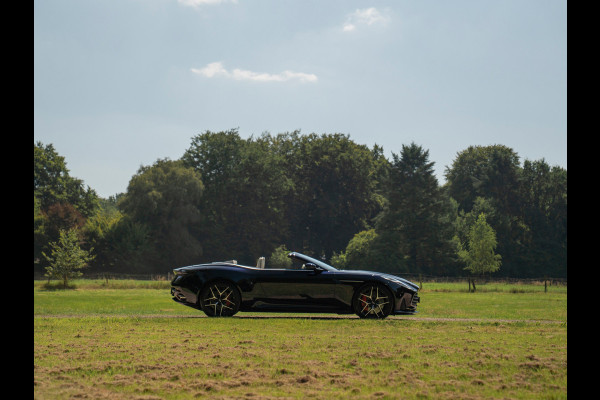 Aston Martin DB12 Volante 4.0 V8 | Ultramarine | B&W audio | Subliem!
