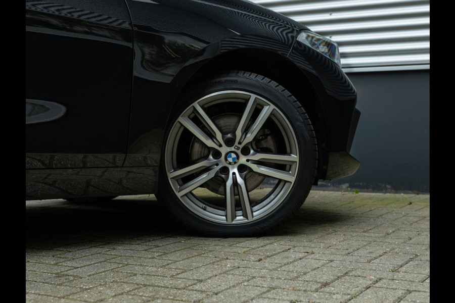 BMW 1-serie 116i - 6192km!! - DAB - Active Guard Plus - PDC voor+achter