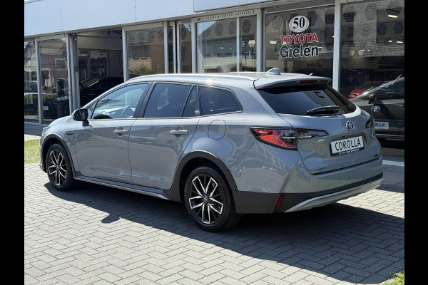 Toyota Corolla Touring Sports 1.8 Hybrid TREK | Parkeersensoren, Navigatie, Apple CarPlay/Android Auto, Stoel + Stuurverwarming