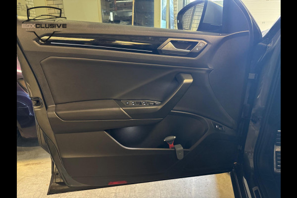 Volkswagen T-Roc 2.0 TSI 4Motion R PANO | ACC | BLINDSPOT | LANE ASSIST | BEATS | LEDER | BOMVOL!!!
