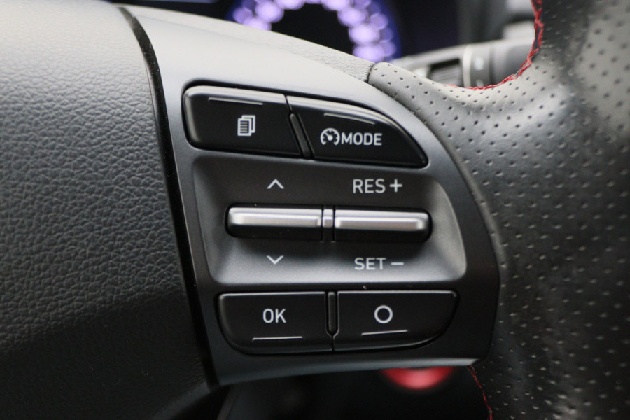Hyundai Kona 1.0T Premium LED, Apple Carplay, Krell Audio, Stuur-/Stoelverw., Keyless, Camera, 18"