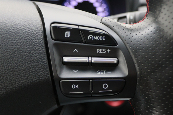 Hyundai Kona 1.0T Premium LED, Apple Carplay, Krell Audio, Stuur-/Stoelverw., Keyless, Camera, 18"