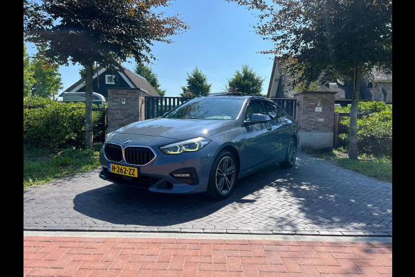 BMW 2 Serie Gran Coupé 218i High Executive Edition | Panoramadak | Lederen Bekleding | Led koplampen | NL-Auto |