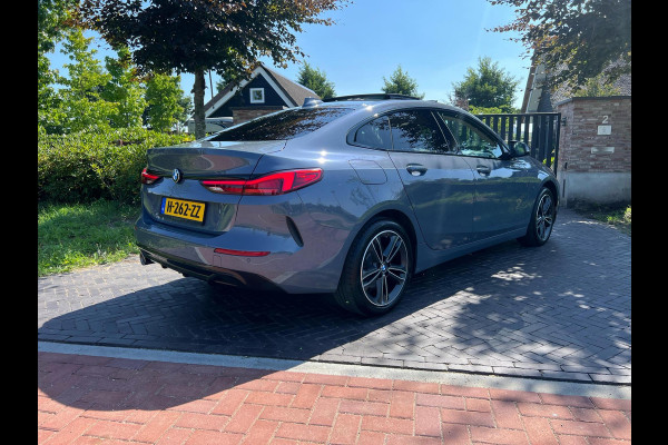 BMW 2 Serie Gran Coupé 218i High Executive Edition | Panoramadak | Lederen Bekleding | Led koplampen | NL-Auto |