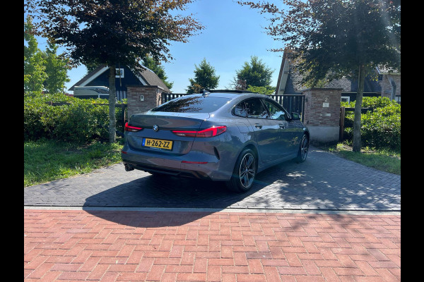 BMW 2 Serie Gran Coupé 218i High Executive Edition | Panoramadak | Lederen Bekleding | Led koplampen | NL-Auto |