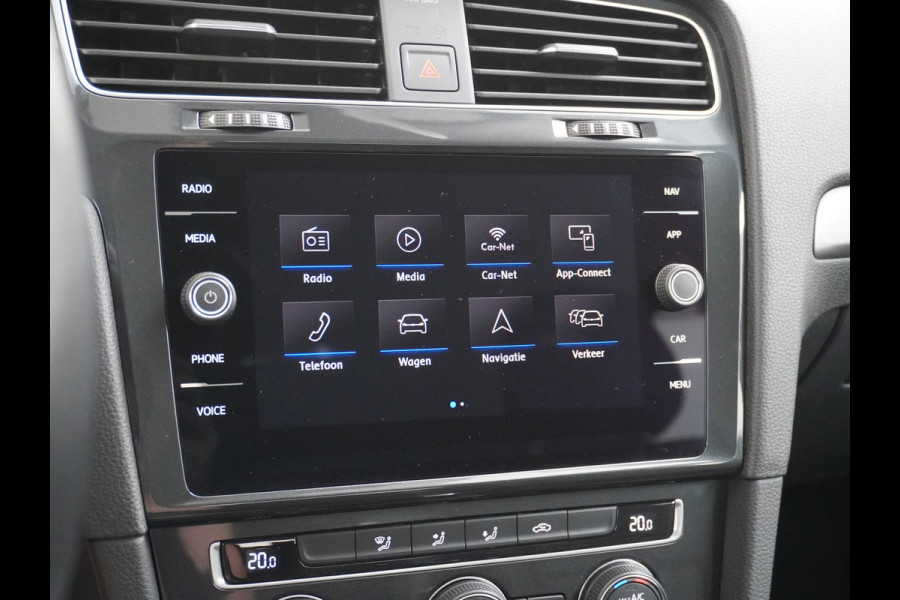 Volkswagen e-Golf E-DITION AUT. Adaptive Cruise Apple Carplay Android Navi Climatronic Pdc Led Regen-Lichtsensor 36kWh Bluetooth Car-Net App-Connect Licht-/regensensor App-Connect 1e Eigenaar, 8 jaar of 160.000 kilometer garantie op de hoogvoltaccu vanaf nieuw