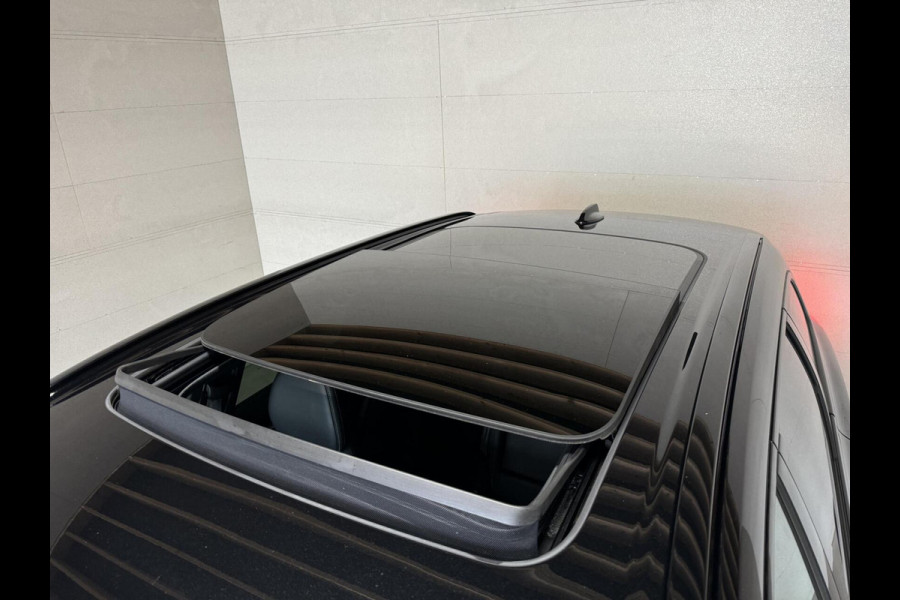 Volvo XC60 2.0 Recharge T6 AWD R-Design Pano H/K 360º Autopilot
