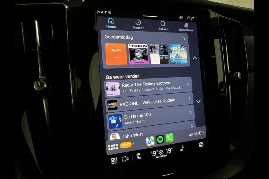 Volvo XC60 2.0 Recharge T6 AWD R-Design Pano H/K 360º Autopilot