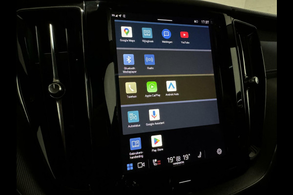 Volvo XC60 2.0 Recharge T6 AWD R-Design Pano H/K 360º Autopilot