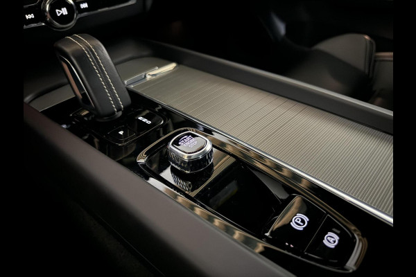 Volvo XC60 2.0 Recharge T6 AWD R-Design Pano H/K 360º Autopilot