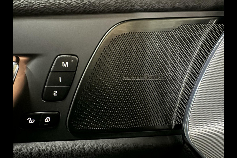 Volvo XC60 2.0 Recharge T6 AWD R-Design Pano H/K 360º Autopilot